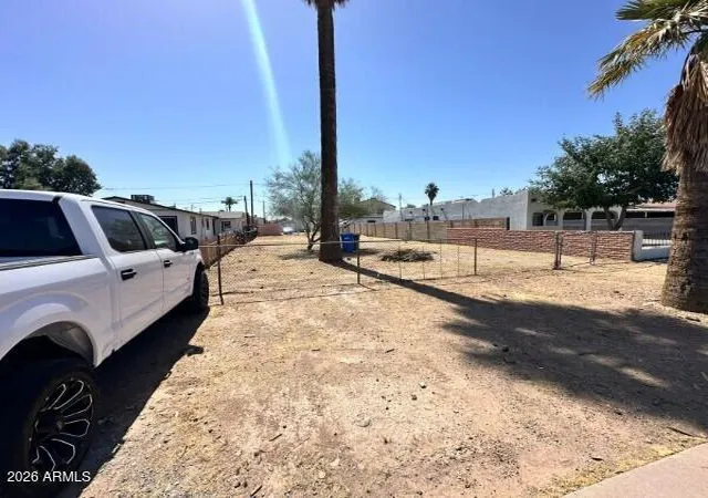 Photo 1 of Land for sale at 914 S Montezuma Ave #17,18, Phoenix, AZ 85003 | MLS# 7043435 | Listing updated on 2026-06-22