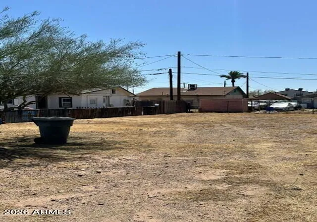 Photo 2 of Land for sale at 914 S Montezuma Ave #17,18, Phoenix, AZ 85003 | MLS# 7043435 | Listing updated on 2026-06-22