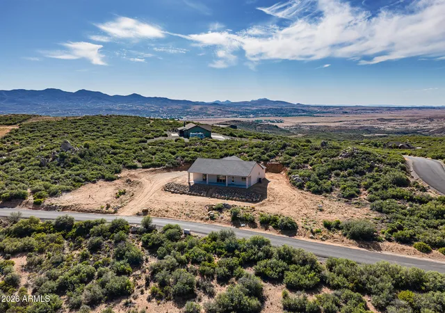 Homes for sale in Dewey, AZ | 750 S Grant Woods Pkwy, Dewey, AZ 86327 | MLS# 7043335