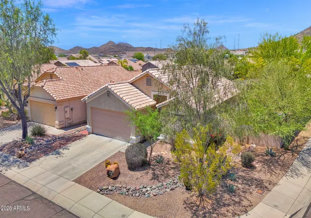 Photo 2 of Single family home for sale at 2258 E Soft Wind Dr, Phoenix, AZ 85024 | MLS# 7043891 | Listing updated on 2026-07-30
