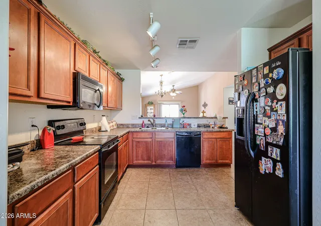 Photo 3 of Single family home for sale at 16600 W Desert Bloom St, Goodyear, AZ 85338 | MLS# 7052273 | Listing updated on 2026-09-21