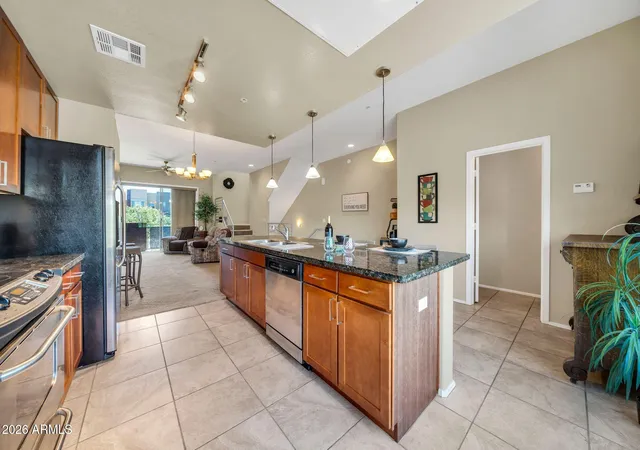 Photo 4 of Townhouse for sale at 6745 N 93rd Avenue #1157, Glendale, AZ 85305 | MLS# 7044323 | Listing updated on 2026-08-19