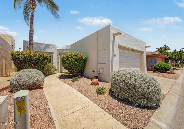 4th image of 14486 W Zuni Trl, Surprise, AZ 85374 | MLS# 7043647