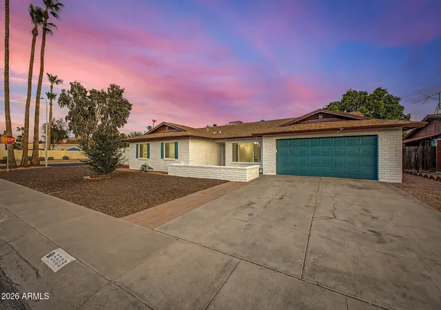 Photo 3 of Single family home for sale at 5503 W Cinnabar Ave, Glendale, AZ 85302 | MLS# 7043818 | Listing updated on 2026-10-09