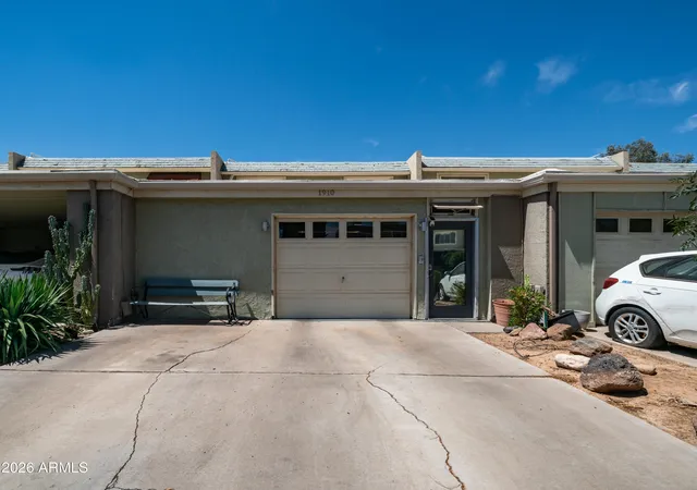 Photo 1 of Townhouse for sale at 1910 W Belmont Ave, Phoenix, AZ 85021 | MLS# 7044086 | Listing updated on 2026-08-11