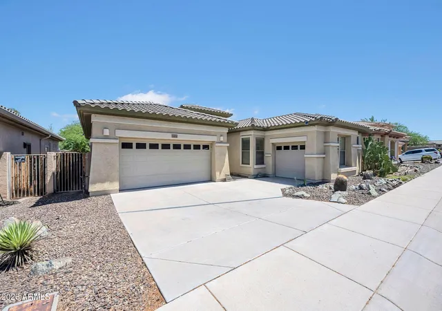 Single family home for sale at 2414 W Mineral Rd, Phoenix, AZ 85041 | MLS# 7043857