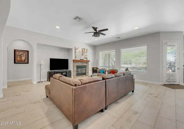 Photo 4 of Single family home for sale at 2414 W Mineral Rd, Phoenix, AZ 85041 | MLS# 7043857 | Listing updated on 2026-10-09
