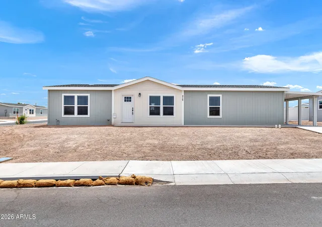 Photo 1 of Single family home for sale at 515 W Hunt St, Gila Bend, AZ 85337 | MLS# 7043616 | Listing updated on 2026-07-22