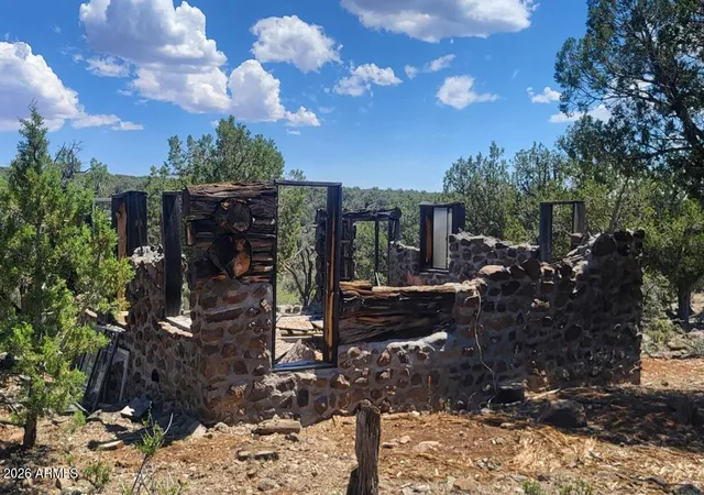 2nd image of 997 E Timberhill Rd #997, Williams, AZ 86046 | MLS# 7043803