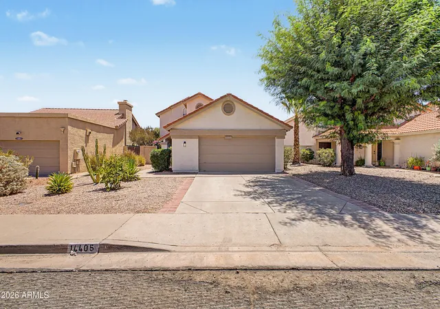 Photo 2 of Sale Pending at 14405 S Cholla Cyn Dr, Phoenix, AZ 85044 | MLS# 7045905 | Listing updated on 2026-07-31