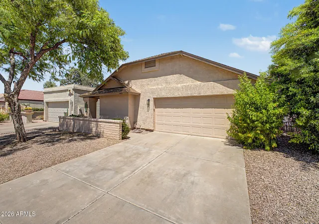 Homes for sale in Glendale, AZ | 10405 N 65Th Dr, Glendale, AZ 85302 | MLS# 7046522
