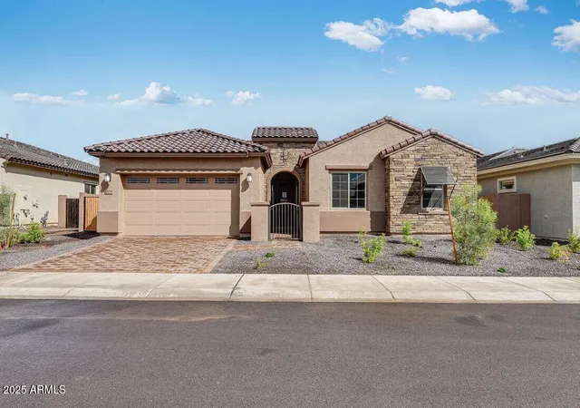 1st image of 17836 W Pasadena Ave, Litchfield Park, AZ 85340 | MLS# 7043816