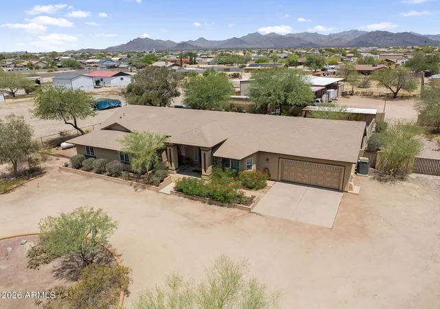 Photo 3 of Single family home for sale at 22102 W Meade Ln, Buckeye, AZ 85326 | MLS# 7044256 | Listing updated on 2026-09-11