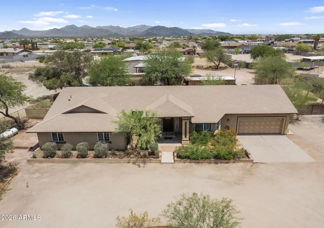 Photo 4 of Single family home for sale at 22102 W Meade Ln, Buckeye, AZ 85326 | MLS# 7044256 | Listing updated on 2026-09-11