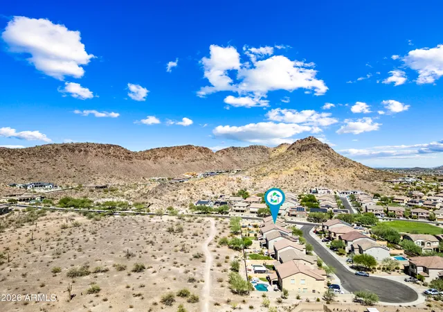 Photo 3 of Single family home for sale at 9114 W White Feather Ln, Peoria, AZ 85383 | MLS# 7043981 | Listing updated on 2026-10-01
