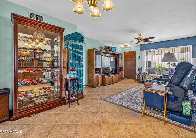 5th image of 19014 N 99Th Dr, Sun City, AZ 85373 | MLS# 7044175