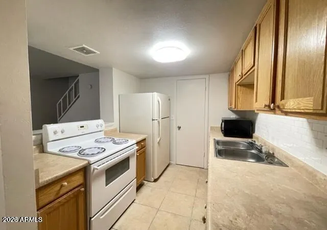 Photo 1 of Townhouse for sale at 4714 E Pueblo Ave, Phoenix, AZ 85040 | MLS# 7044036 | Listing updated on 2026-08-11