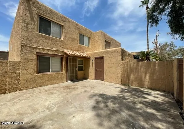 Photo 3 of Townhouse for sale at 4714 E Pueblo Ave, Phoenix, AZ 85040 | MLS# 7044036 | Listing updated on 2026-08-11