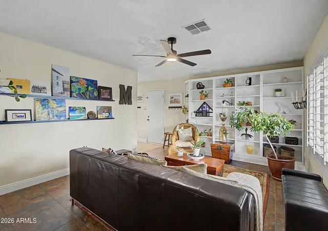 3rd image of 633 N Dustin Ln, Chandler, AZ 85226 | MLS# 7044670