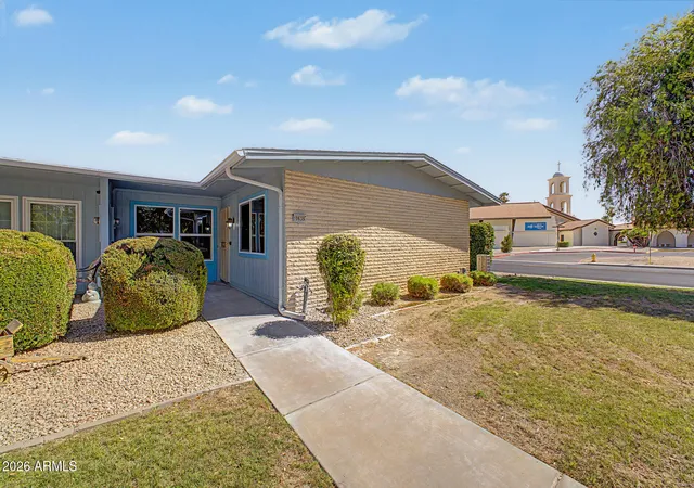 2nd image of 10635 W Highwood Ln, Sun City, AZ 85373 | MLS# 7044282