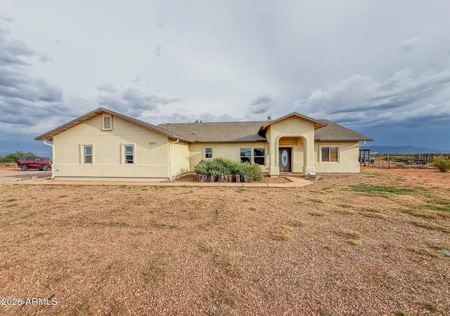 Homes for sale in Huachuca City, AZ | 1002 E Lena Wy, Huachuca City, AZ 85616 | MLS# 7044181