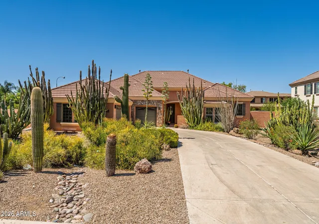 2nd image of 952 E Fieldstone Pl, Chandler, AZ 85249 | MLS# 7044285