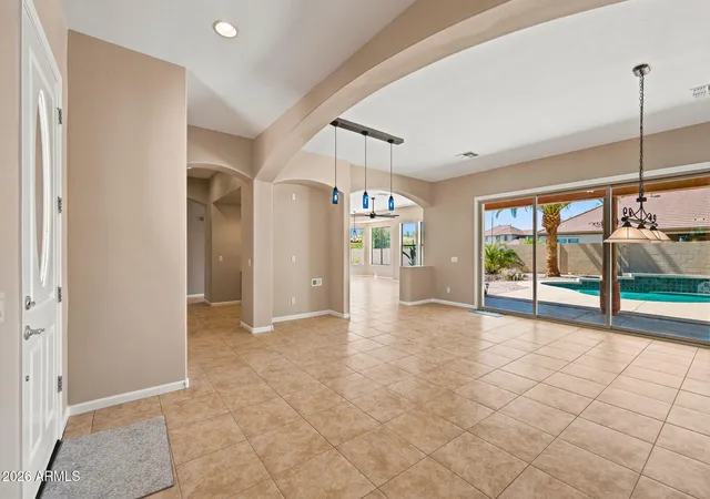 5th image of 952 E Fieldstone Pl, Chandler, AZ 85249 | MLS# 7044285