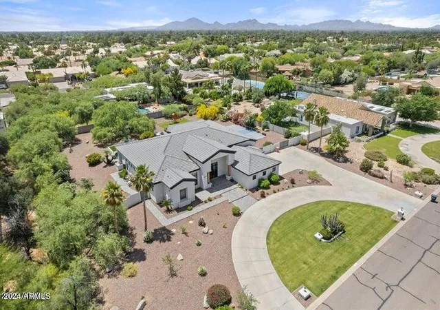 2nd image of 8645 E Wood Dr, Scottsdale, AZ 85260 | MLS# 7047062