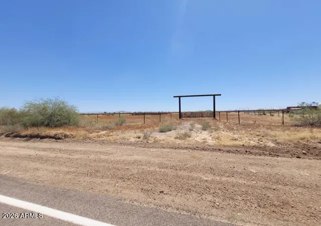 Homes for sale in Aguila, AZ | 0 N Eagle Eye Rd, Aguila, AZ 85320 | MLS# 7045792