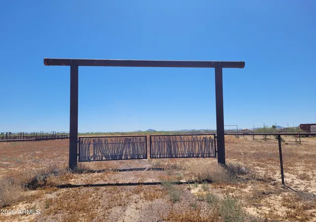 Homes for sale in Aguila, AZ | 0 N Eagle Eye Rd, Aguila, AZ 85320 | MLS# 7045792