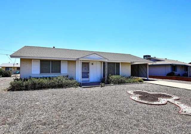 2nd image of 10913 W Canterbury Dr, Sun City, AZ 85351 | MLS# 7044259