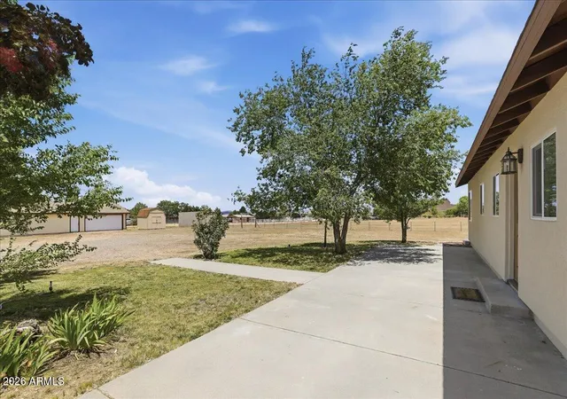 Photo 3 of Single family home for sale at 1303 S Road 1 W, Chino Valley, AZ 86323 | MLS# 7044288 | Listing updated on 2026-08-27