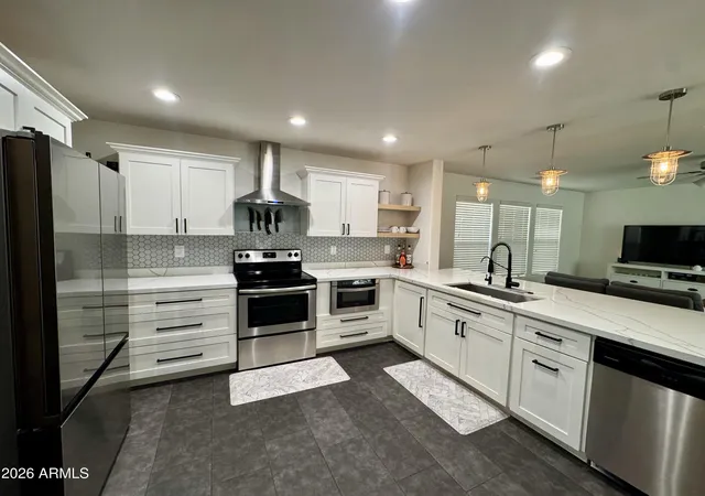 Photo 2 of Sale Pending at 18546 W Legend Dr, Surprise, AZ 85374 | MLS# 7044723 | Listing updated on 2026-09-10