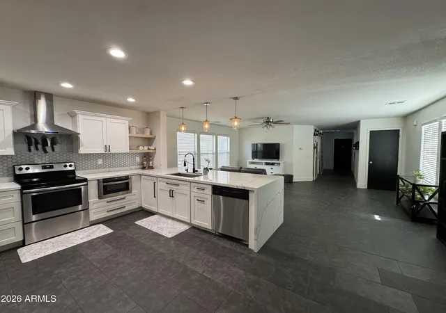 Photo 3 of Sale Pending at 18546 W Legend Dr, Surprise, AZ 85374 | MLS# 7044723 | Listing updated on 2026-09-10