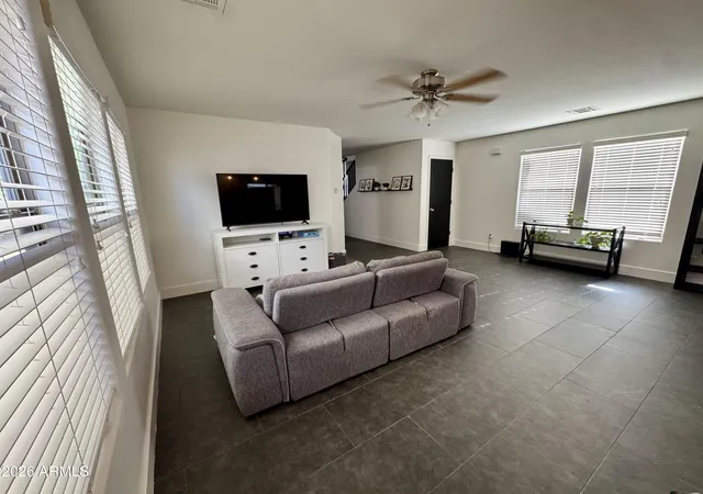 Photo 4 of Sale Pending at 18546 W Legend Dr, Surprise, AZ 85374 | MLS# 7044723 | Listing updated on 2026-09-10