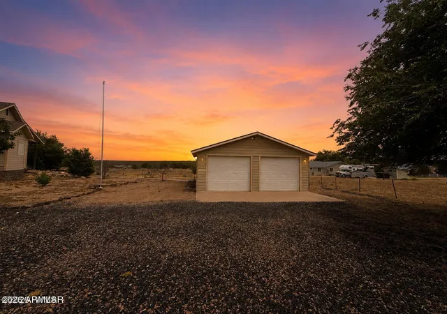 2nd image of 1285 Lone Pine Dam Rd, Show Low, AZ 85901 | MLS# 7044382