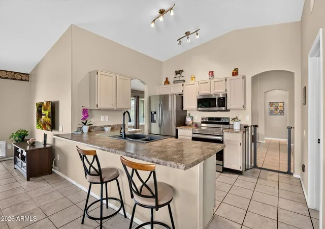 Photo 2 of Single family home for sale at 739 S Cholla St, Gilbert, AZ 85233 | MLS# 7051870 | Listing updated on 2026-09-12