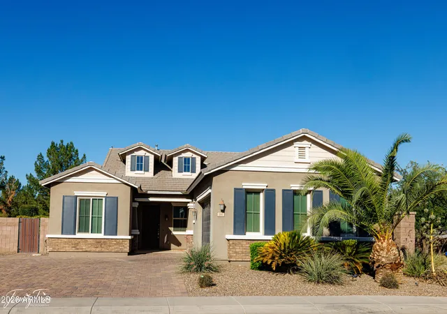 Photo 2 of Single family home for sale at 381 E Bellerive Pl, Chandler, AZ 85249 | MLS# 7044443 | Listing updated on 2026-09-04