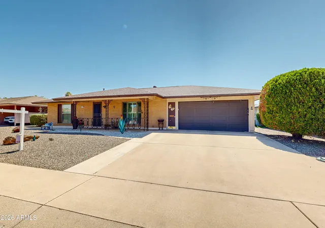 Photo 1 of Single family home for sale at 10821 W Roundelay Cir, Sun City, AZ 85351 | MLS# 7044698 | Listing updated on 2026-09-20