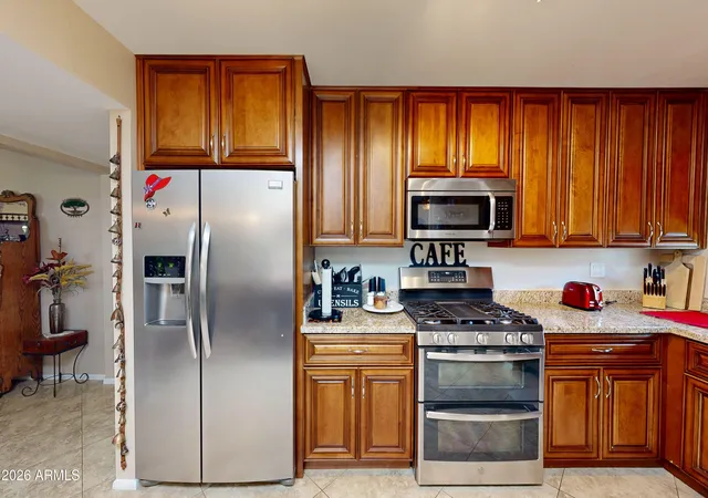 Photo 3 of Single family home for sale at 10821 W Roundelay Cir, Sun City, AZ 85351 | MLS# 7044698 | Listing updated on 2026-09-20