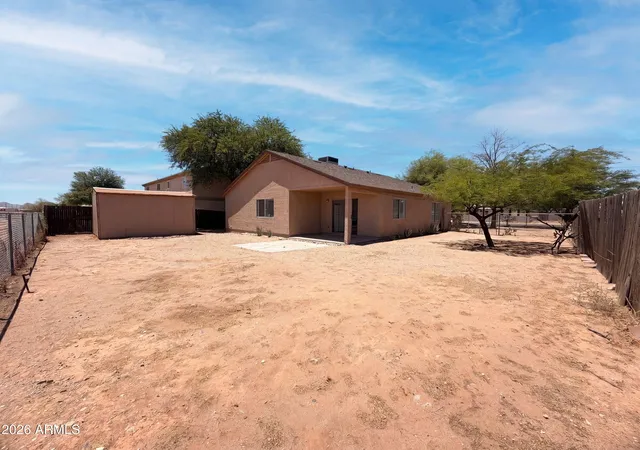 Photo 4 of Single family home for sale at 5829 E Preakness Dr, San Tan Valley, AZ 85140 | MLS# 7044472 | Listing updated on 2026-10-01