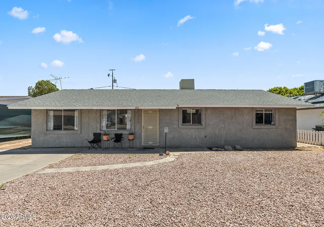 2nd image of 211 W Brinker Dr, Avondale, AZ 85323 | MLS# 7044500