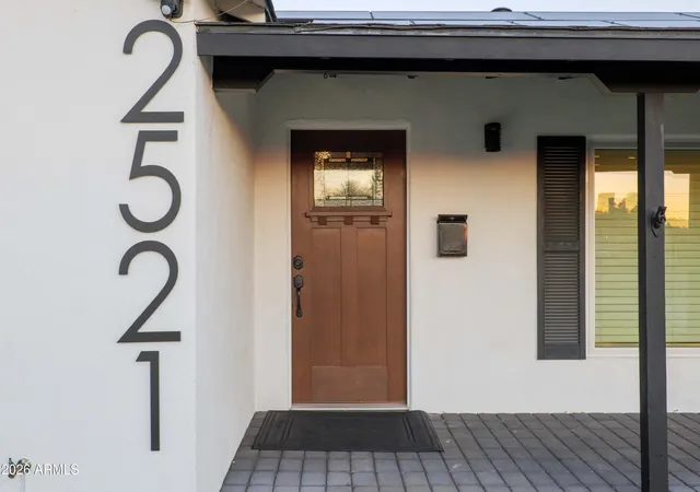 Photo 2 of Single family home for sale at 2521 N Evergreen St, Phoenix, AZ 85006 | MLS# 7044551 | Listing updated on 2026-08-27
