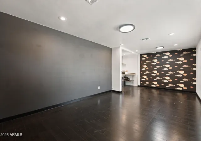 Photo 3 of Single family home for sale at 2521 N Evergreen St, Phoenix, AZ 85006 | MLS# 7044551 | Listing updated on 2026-08-27