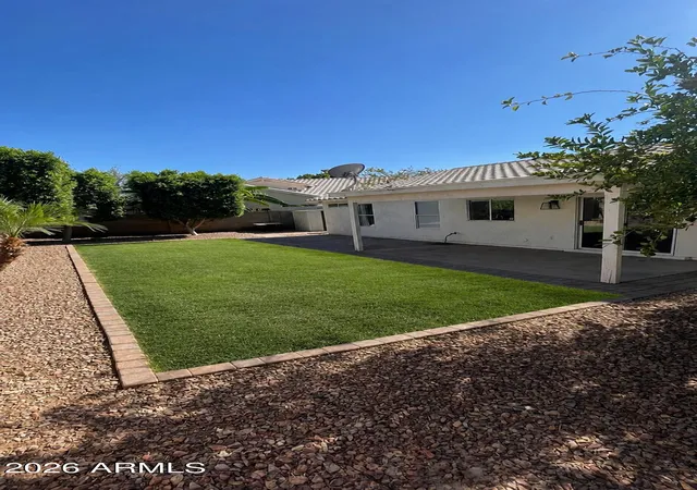 Photo 3 of Sale Pending at 21 N Pueblo St, Gilbert, AZ 85233 | MLS# 7047432 | Listing updated on 2026-08-30