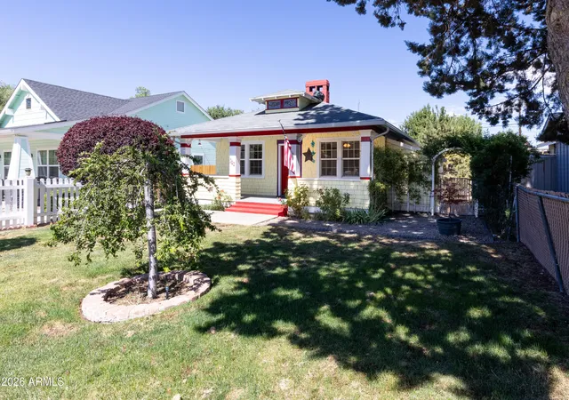 Photo 3 of Single family home for sale at 703 S Ruth St, Prescott, AZ 86301 | MLS# 7044650 | Listing updated on 2026-08-29