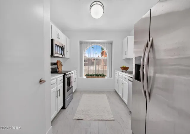 Photo 3 of Single family home for sale at 2923 E Muirwood Dr, Phoenix, AZ 85048 | MLS# 7044725 | Listing updated on 2026-07-27