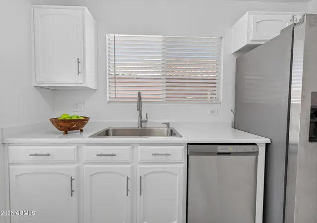Photo 4 of Single family home for sale at 2923 E Muirwood Dr, Phoenix, AZ 85048 | MLS# 7044725 | Listing updated on 2026-07-27