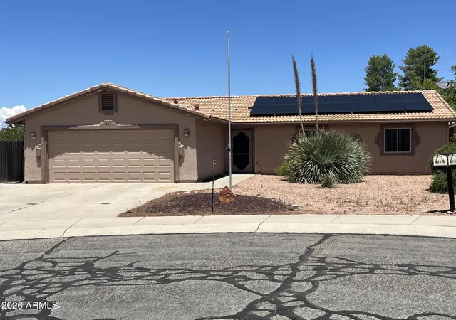 1st image of 424 W Azure Pl, Camp Verde, AZ 86322 | MLS# 7054638