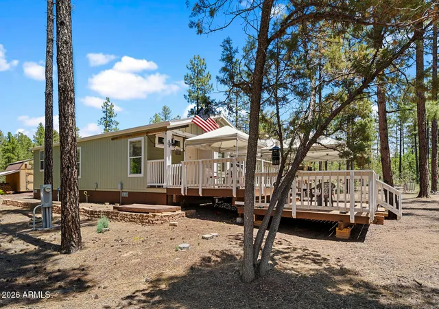 Photo 2 of Manufactured home for sale at 779 Lone Wolf Ln, Lakeside, AZ 85929 | MLS# 7044741 | Listing updated on 2026-09-10